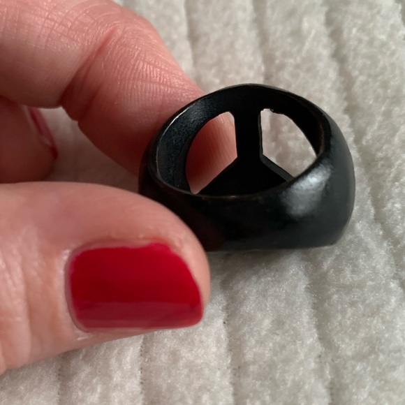 rainbow peace ring🌈☮️ - Picture 4 of 7